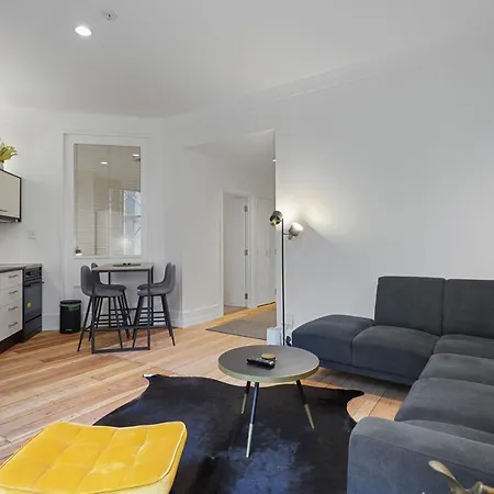 Lovely 1 Bedroom Rental Unit With Pool-2