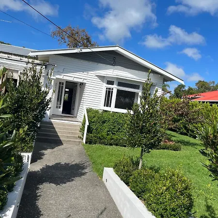 Bayswater Homestay-3