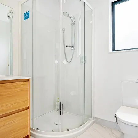 Cozy Brand New Townhouse 15-2
