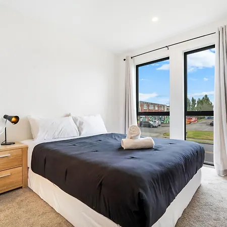 Cozy Brand New Townhouse 3-3