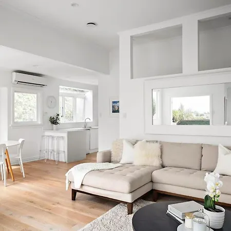 Three-Bedroom Grey Lynn Villa-3