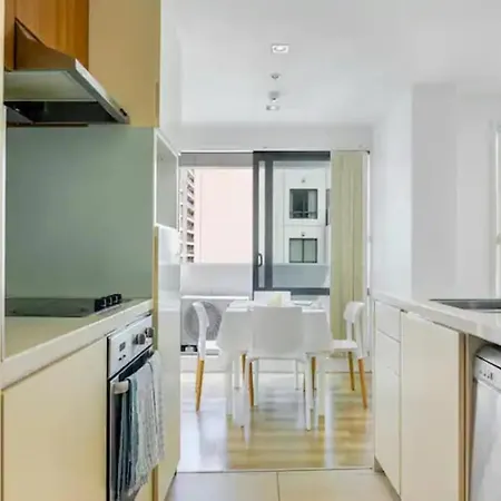 Central Two-Bedroom Apartment Close To Spark Arena-2