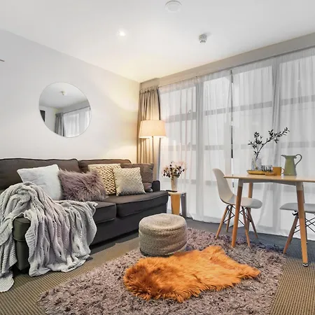 The Haven Cbd 1Br Apartment With 2 Bathrooms-3