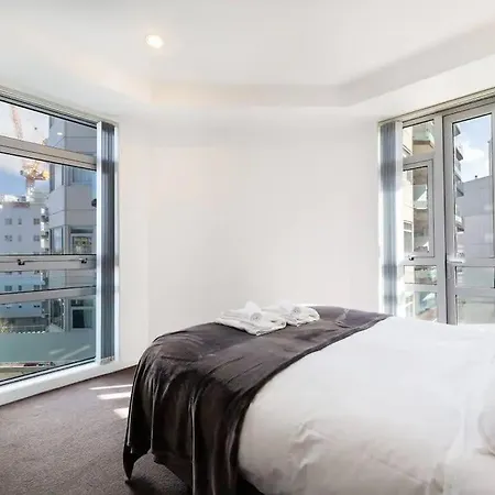 Spacious Home With Balcony Parking Zodiak Stays-2