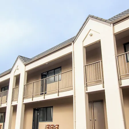 Oaktree Motel-3