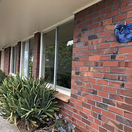 Mount Hobson Cottage-2