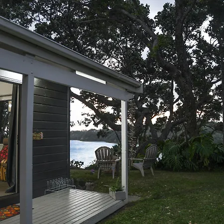 Auckland Clifftop-2