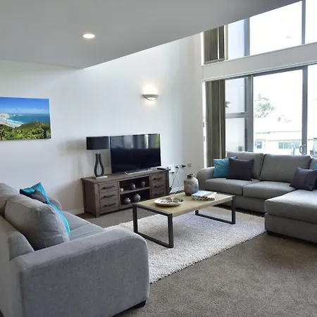 Modern Two Bedroom Epsom Apartments-3