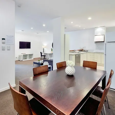Eden'S Nest Apt Near Westfield Newmarket-3