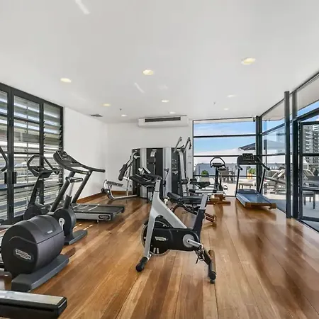 1Br Cbd Escape Near Sky Tower Zodiak Stays-3