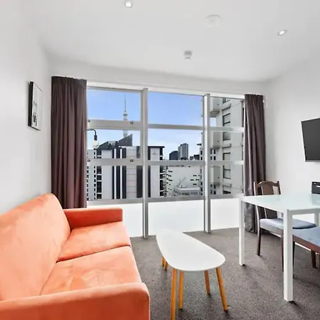 Central City 1Br Apartment-3