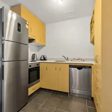 Wonderful Apt In Cbd Neighbourhood I Zodiak Stays-2