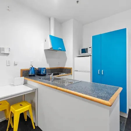 Cosy And Central Studio-2