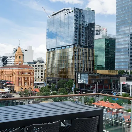 Chic Princes Wharf Studio - City View - Parking-2