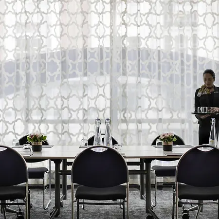 Moevenpick Hotel Auckland-3