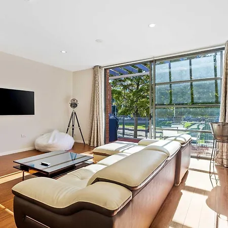 Sleek Modern Pad Next To Spark Arena Zodiak Stays-2
