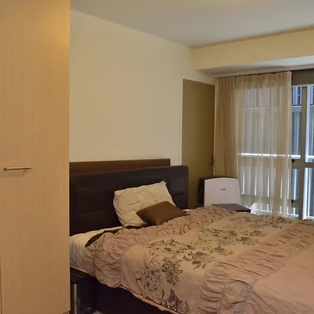 Cosy Inner City Studio Apartment-3