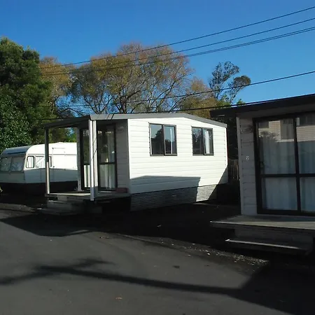 Avondale Motor Park-3