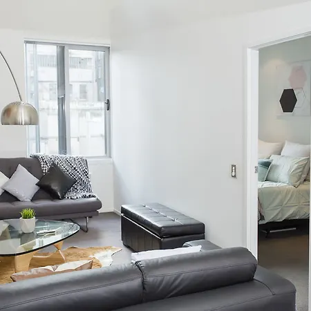 Central And Stylish 2 Bed Apartment-3