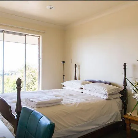 Mount Hobson Apartment 19-2