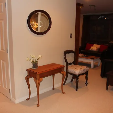 Amberwood-3