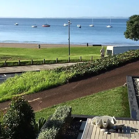Beach Side B & B-3