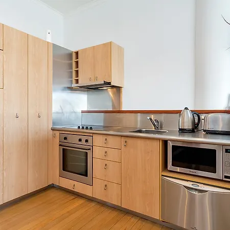 Qv Stays Private Waterfront Apartment-2
