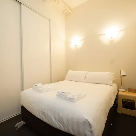 Two Bedroom Apartment In The City-3