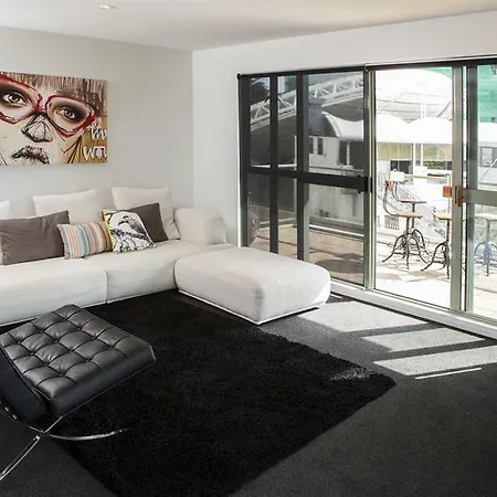 Majestic Three Bedroom Apartment-2