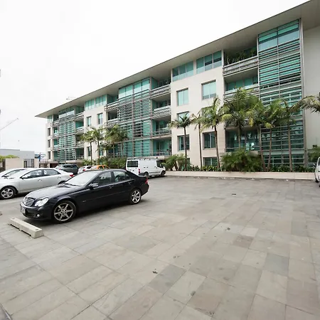 3 Bedroom Double Waterfront Luxury Apartment-2
