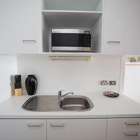 Breathtaking Ocean View Two-Bedroom Apartment-2
