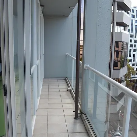 Fresh And Light Apartment-2