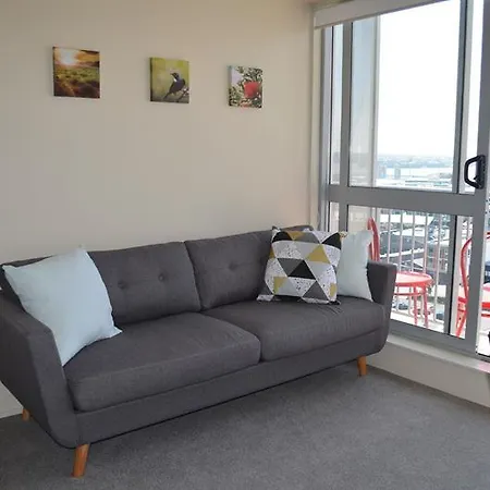 Cosy Two Bedroom Harbour Views Apartment-2