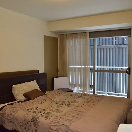 Cosy Inner City Studio Apartment-2