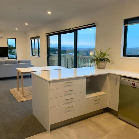Anzac Bay Views Orchard House-2