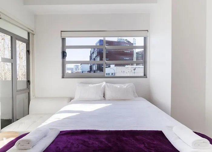 Modern 2 Bedroom Apartment In Auckland Cbd With Parking acceptant les animaux