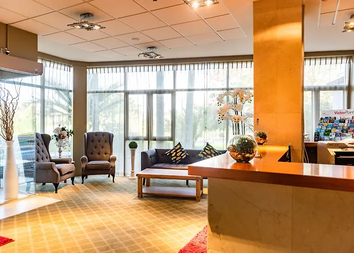 Ocean Breeze Hotel Auckland