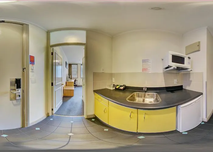 Edit Auckland Central